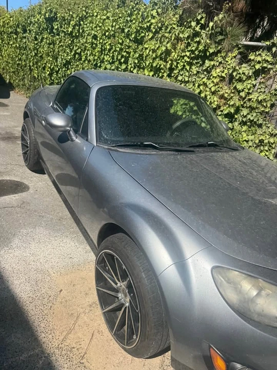 2010 Mazda NC MX-5 Miata - Image 3 of 16