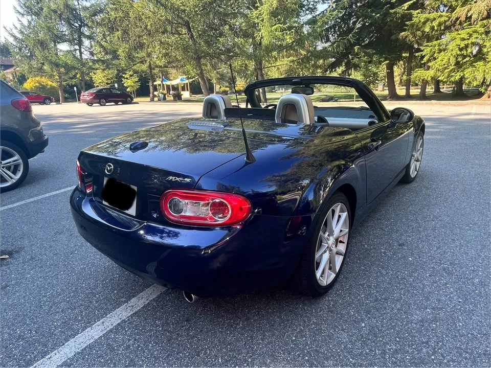 2010 Mazda NC MX-5 Miata - Image 12 of 13