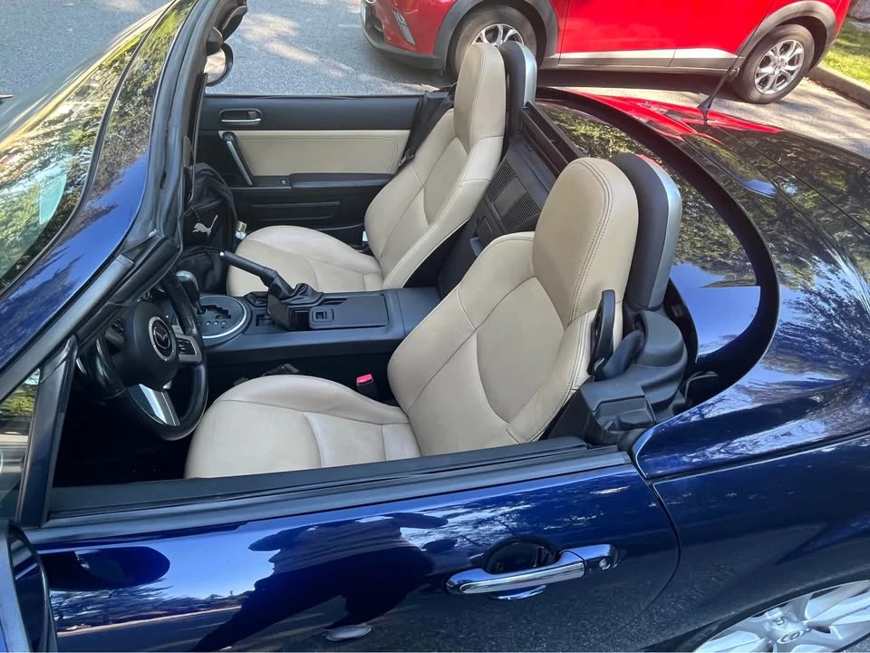 2010 Mazda NC MX-5 Miata - Image 8 of 13