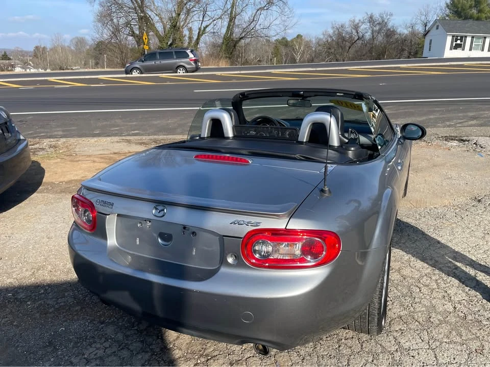 2010 Mazda NC MX-5 Miata - Image 11 of 18