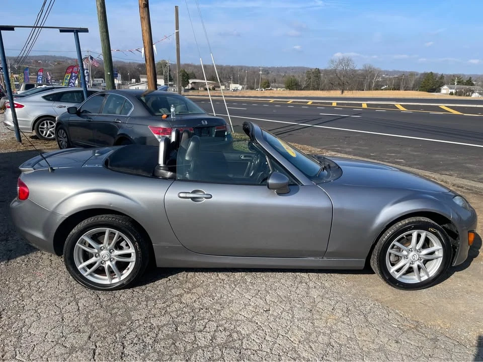 2010 Mazda NC MX-5 Miata - Image 9 of 18