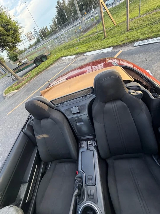 2010 Mazda NC MX-5 Miata - Image 9 of 10