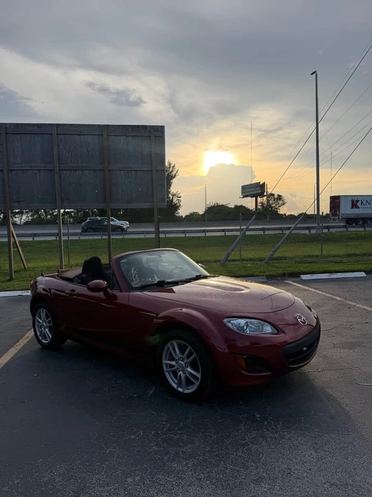 2010 Mazda NC MX-5 Miata - Image 7 of 10