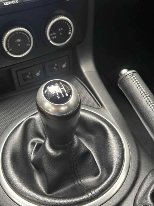 2010 Mazda NC MX-5 Miata - Image 10 of 15