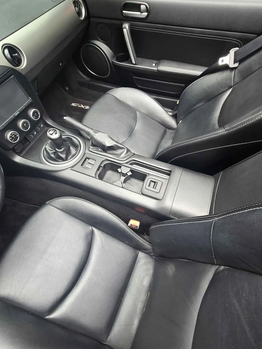 2010 Mazda NC MX-5 Miata - Image 9 of 15