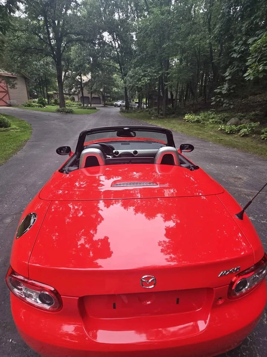 2010 Mazda NC MX-5 Miata - Image 8 of 15