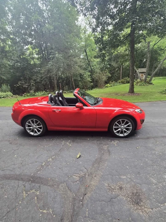 2010 Mazda NC MX-5 Miata - Image 6 of 15