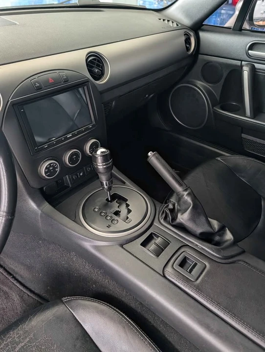 2010 Mazda NC MX-5 Miata - Image 12 of 15