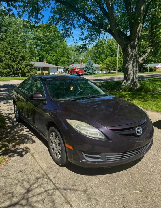 2010 Mazda MX-6 - Image 2 of 7