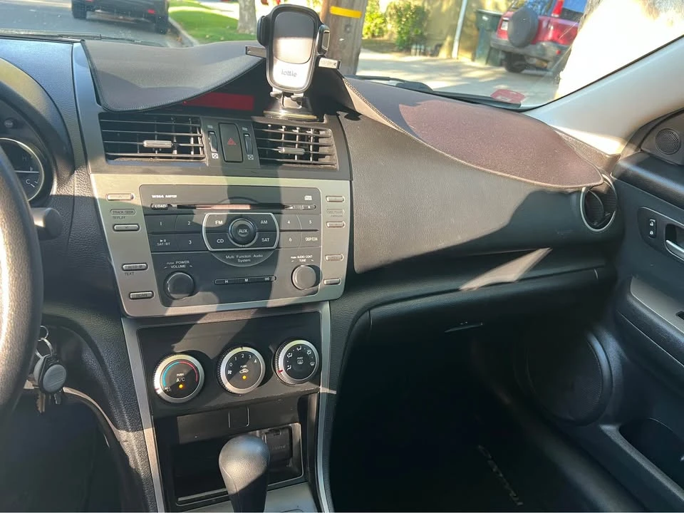 2010 Mazda MX-6 - Image 10 of 20