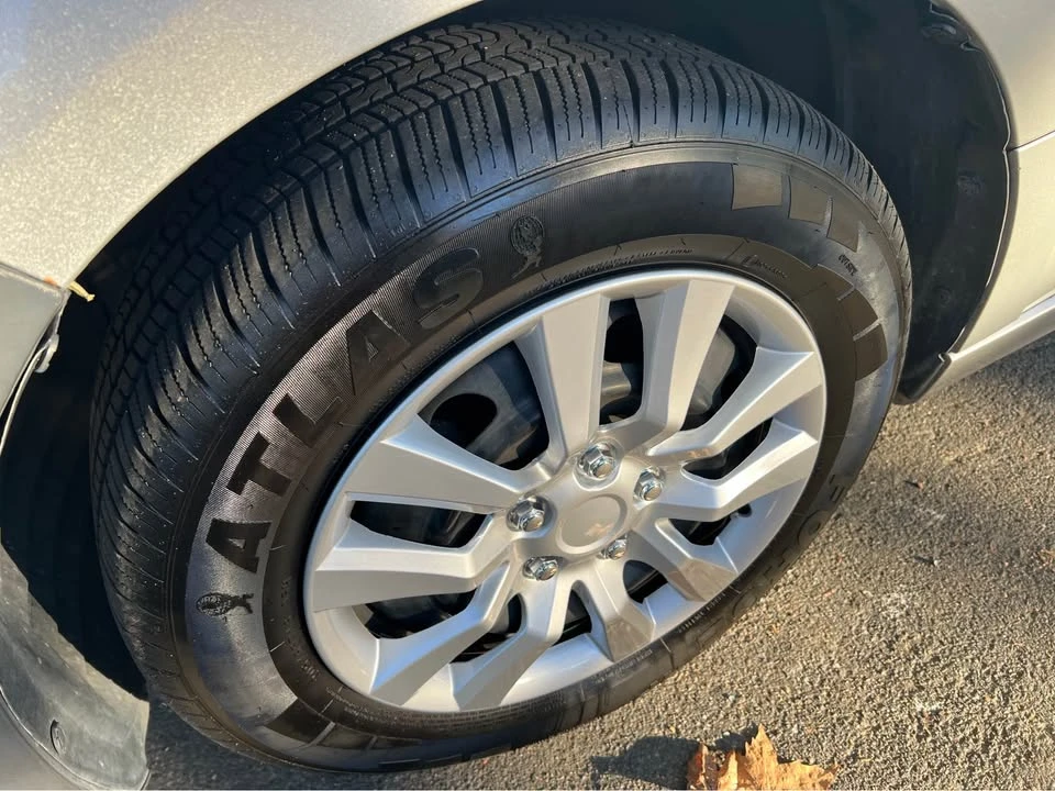 2010 Mazda MX-6 - Image 15 of 20