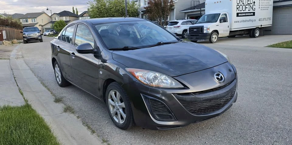 2010 Mazda Mazda 3 2nd Gen - Image 3 of 10