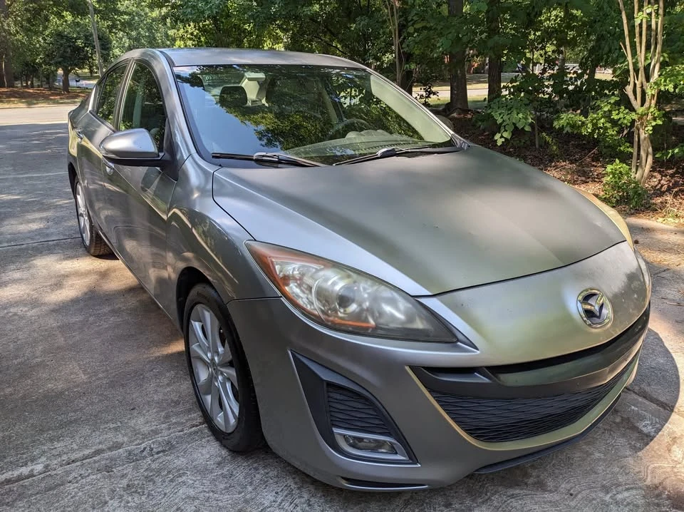 2010 Mazda Mazda 3 2nd Gen - Image 2 of 16