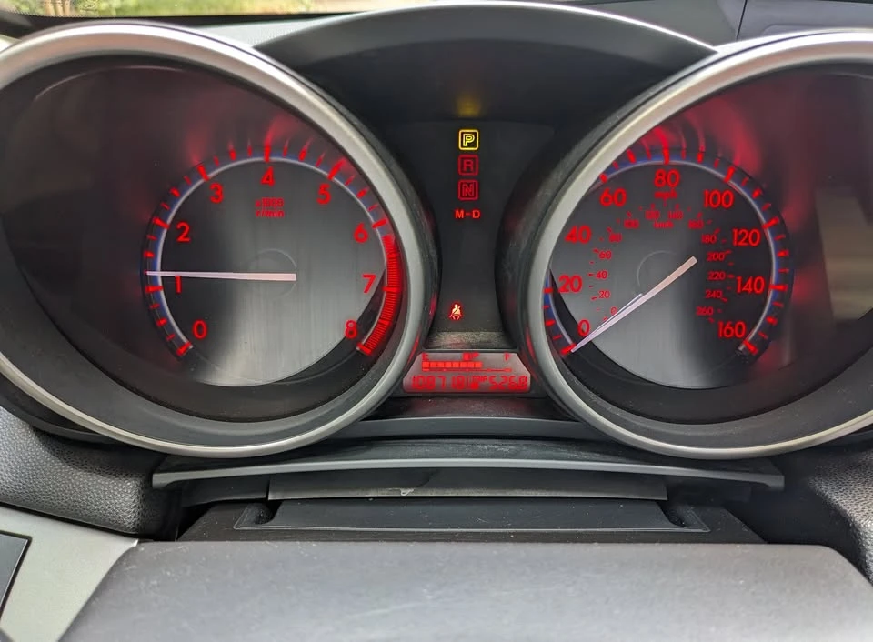 2010 Mazda Mazda 3 2nd Gen - Image 11 of 16
