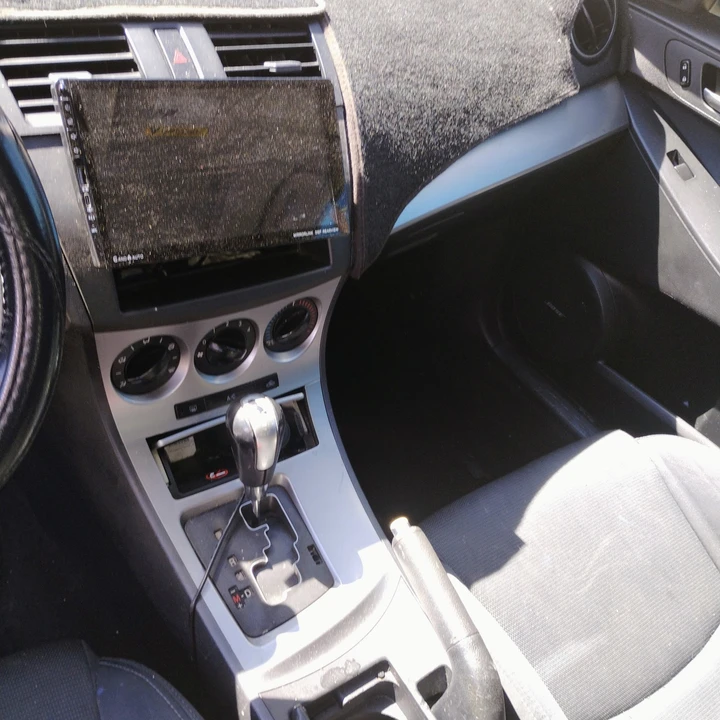 2010 Mazda Mazda 3 2nd Gen - Image 8 of 17