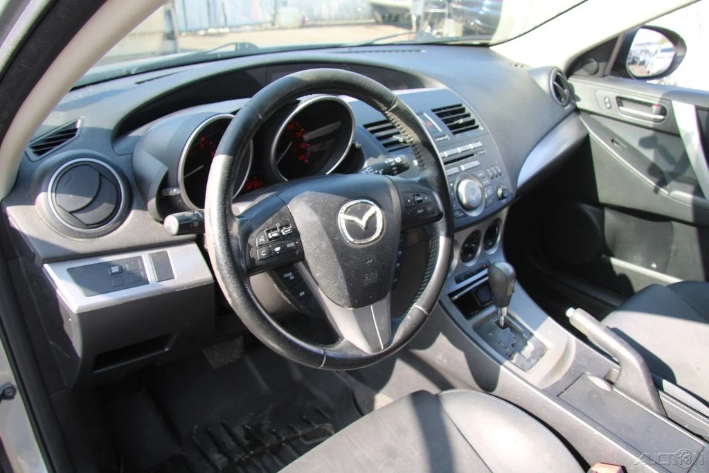 2010 Mazda Mazda 3 2nd Gen - Image 14 of 21