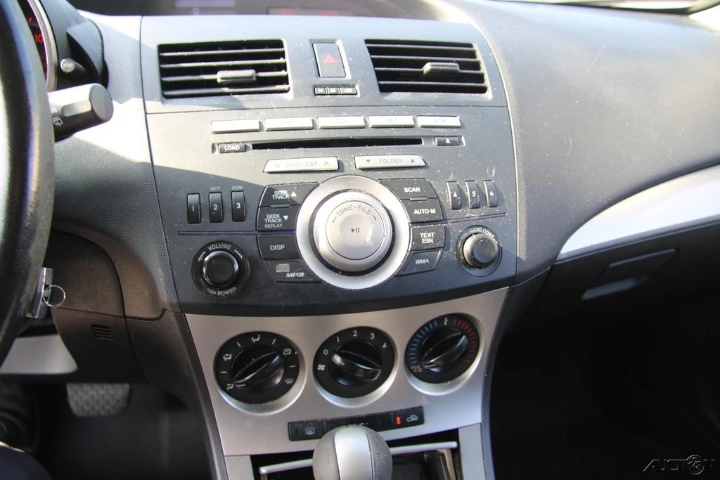 2010 Mazda Mazda 3 2nd Gen - Image 17 of 21