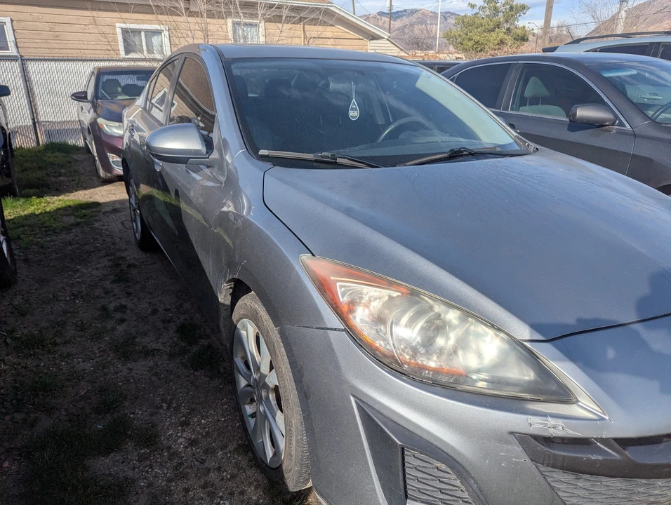 2010 Mazda Mazda 3 2nd Gen - Image 3 of 11