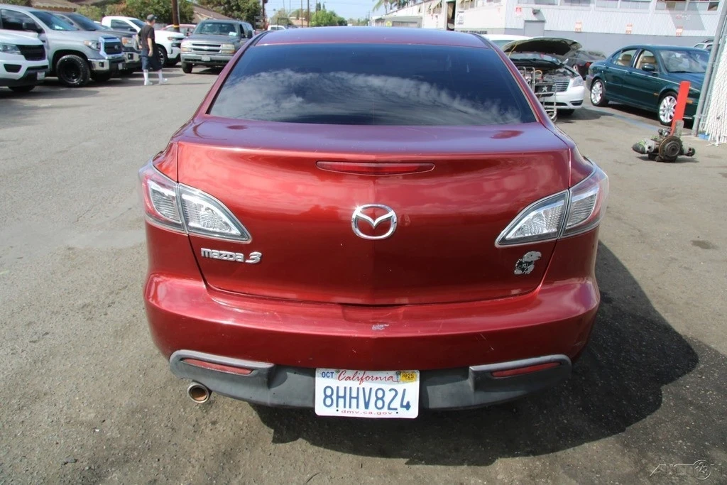 2010 Mazda Mazda 3 2nd Gen - Image 5 of 21