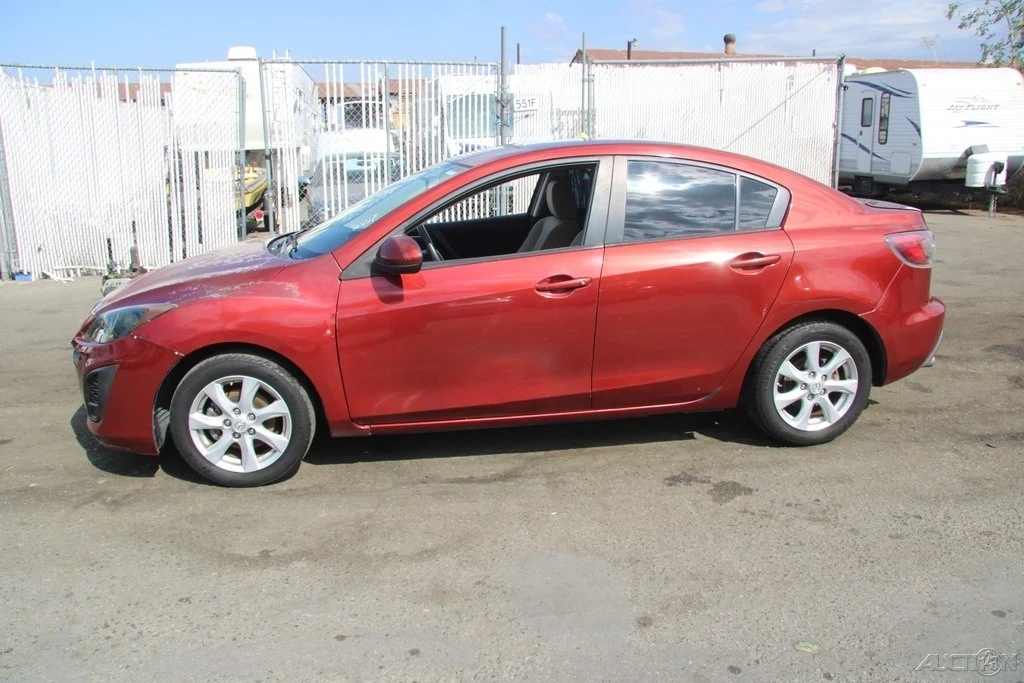 2010 Mazda Mazda 3 2nd Gen - Image 3 of 21