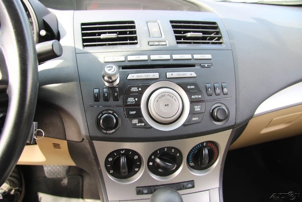 2010 Mazda Mazda 3 2nd Gen - Image 16 of 21