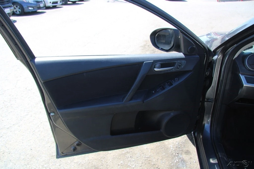 2010 Mazda Mazda 3 2nd Gen - Image 13 of 21