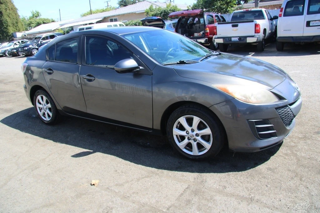 2010 Mazda Mazda 3 2nd Gen - Image 9 of 21