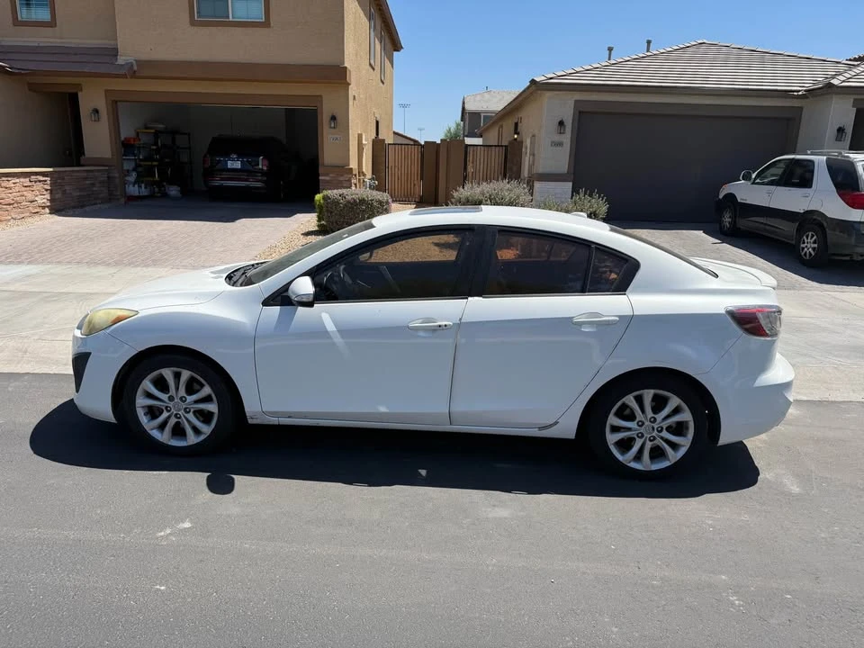 2010 Mazda Mazda 3 2nd Gen - Image 11 of 20