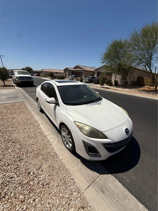 2010 Mazda Mazda 3 2nd Gen - Image 2 of 20