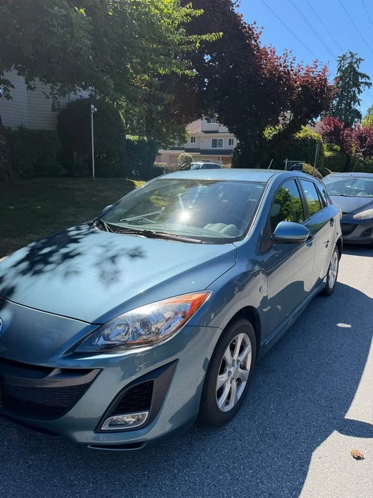 2010 Mazda Mazda 3 2nd Gen - Image 2 of 7