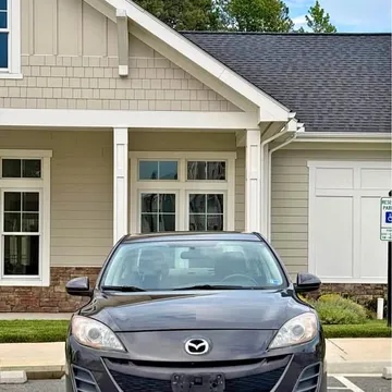 2010 Mazda Mazda3 i Sedan 4D