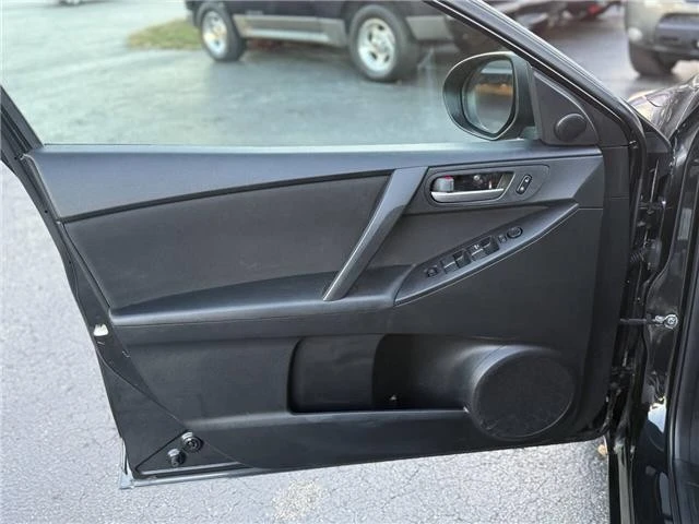 2010 Mazda Mazda 3 2nd Gen - Image 11 of 21