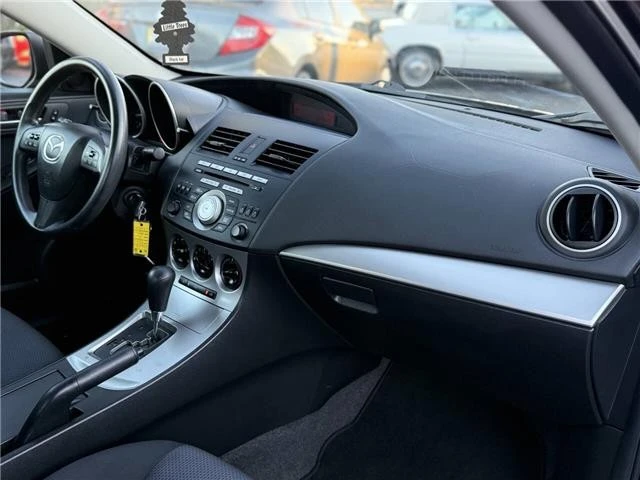 2010 Mazda Mazda 3 2nd Gen - Image 15 of 21