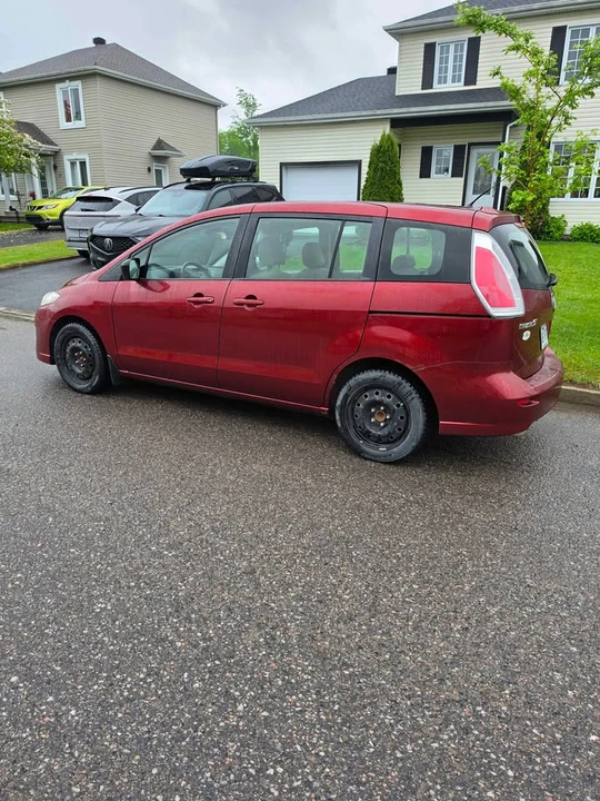 2010 Mazda Mazda 5 - Image 5 of 10