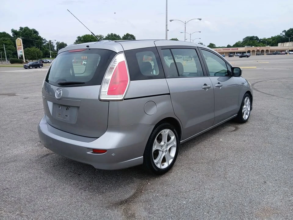 2010 Mazda Mazda 5 - Image 5 of 17