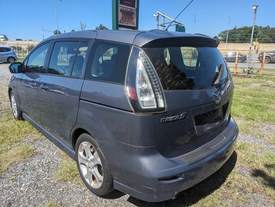 2010 Mazda Mazda 5 - Image 3 of 21