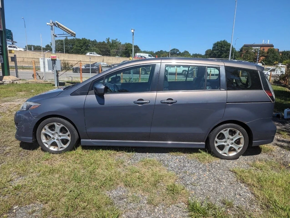 2010 Mazda Mazda 5 - Image 5 of 21