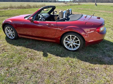 2010 Mazda Miata Convertible