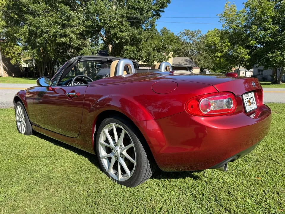 2010 Mazda NC MX-5 Miata - Image 3 of 4