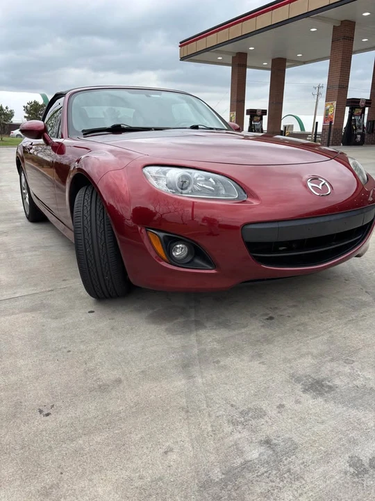 2010 Mazda NC MX-5 Miata - Image 2 of 7