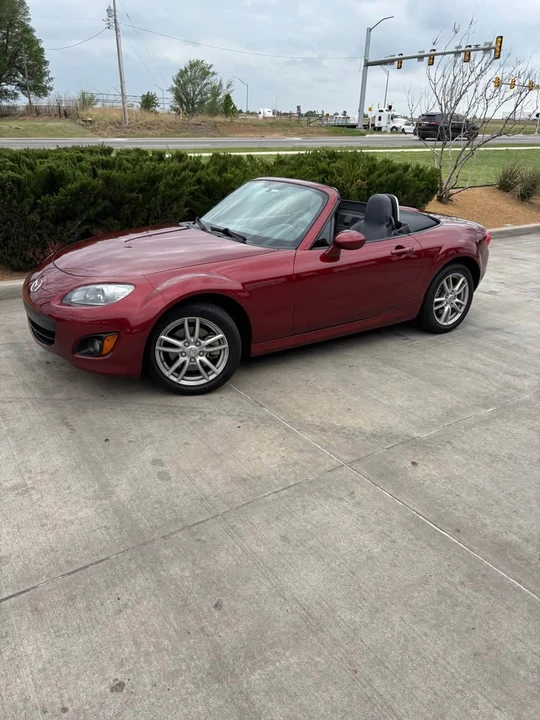 2010 Mazda NC MX-5 Miata - Image 4 of 7