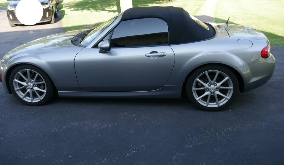 2010 Mazda NC MX-5 Miata - Image 8 of 12