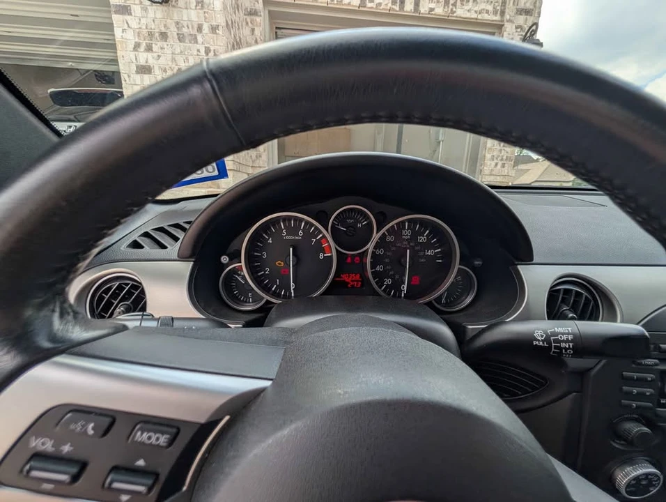 2010 Mazda NC MX-5 Miata - Image 10 of 11