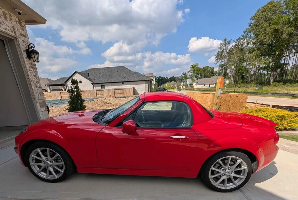 2010 Mazda NC MX-5 Miata - Image 4 of 11