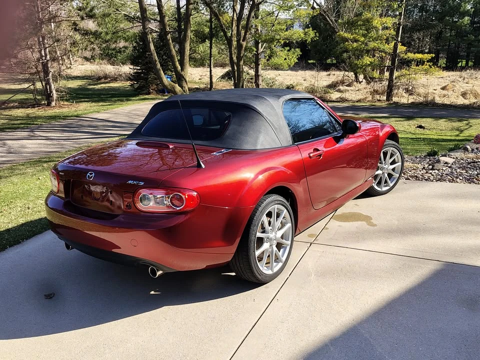 2010 Mazda NC MX-5 Miata - Image 3 of 9
