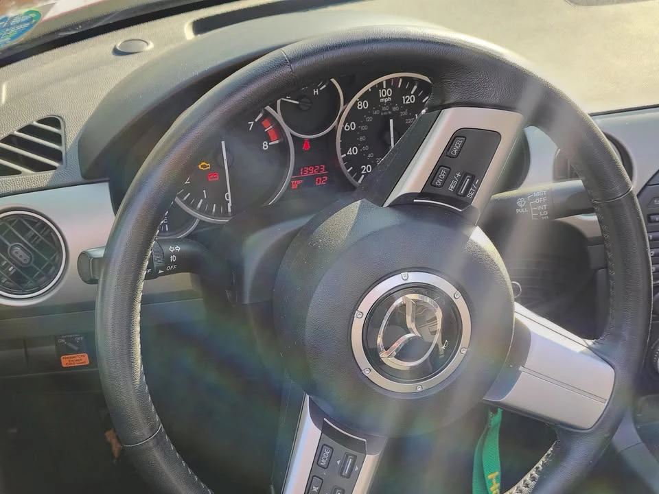 2010 Mazda NC MX-5 Miata - Image 9 of 9