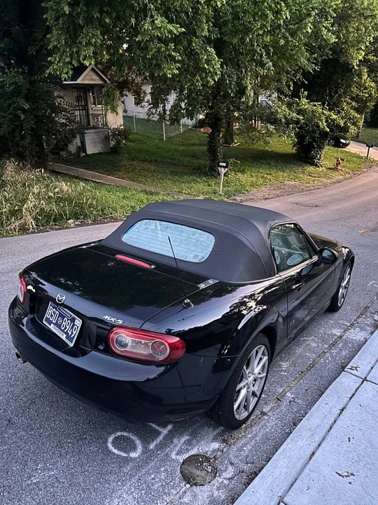 2010 Mazda NC MX-5 Miata - Image 10 of 11
