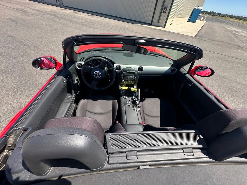 2010 Mazda NC MX-5 Miata - Image 5 of 6