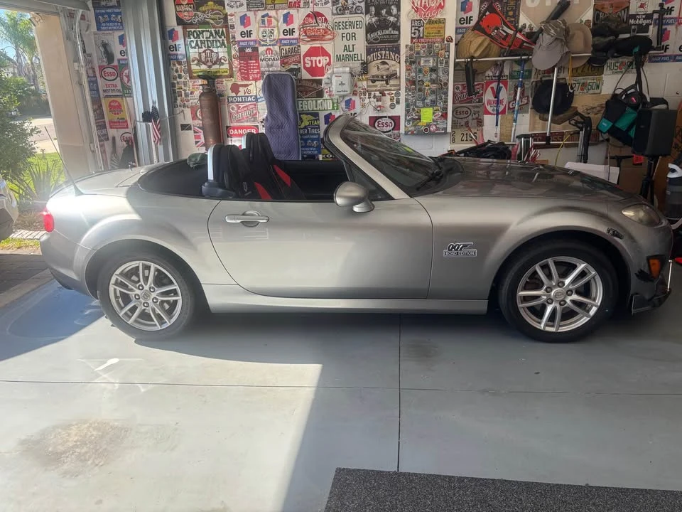 2010 Mazda NC MX-5 Miata - Image 4 of 10