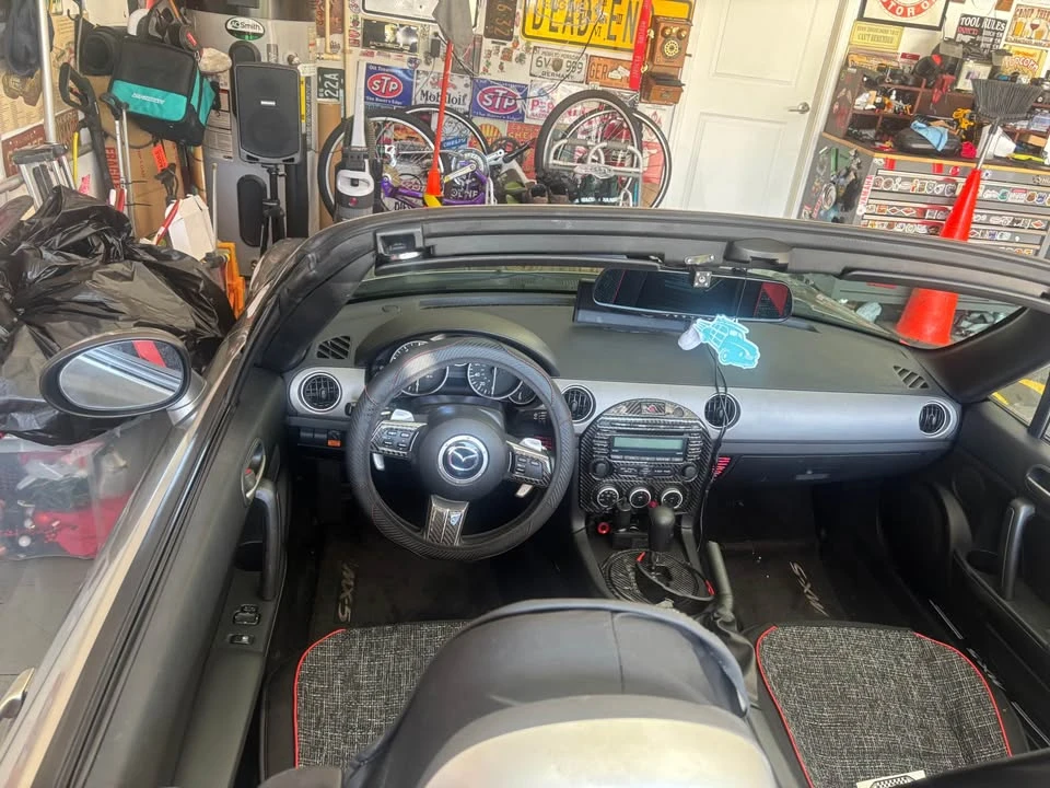 2010 Mazda NC MX-5 Miata - Image 5 of 10